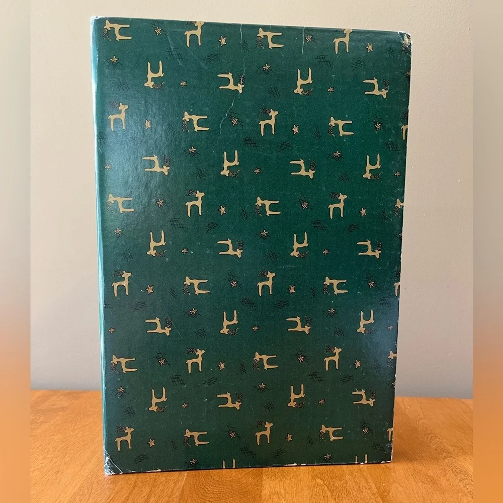 Green photo Album with Deer Pattern